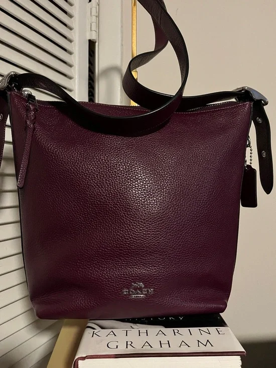 Coach Jude Duffle Leather Bag in a berry or burgundy - Picture 2 of 7